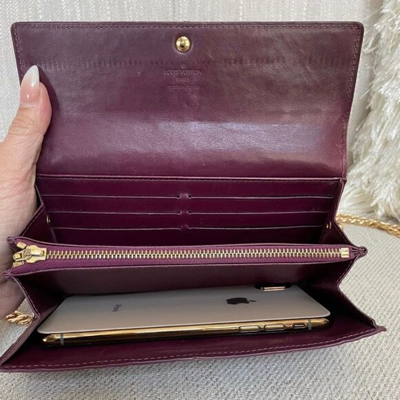 Louis Vuitton Monogram Maroon Crossbody Wallet - Picture 5 of 9